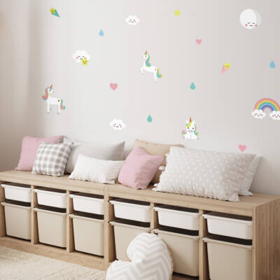 Wall decals and wall stickers with unicorns and rainbows